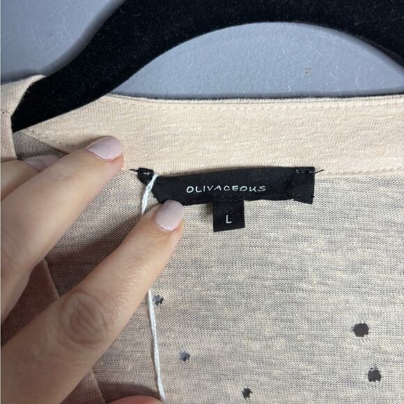 Olivaceous Light Pink Short Sleeve Distressed Top With Lace Up Detail Size Lg - Picture 5 of 6